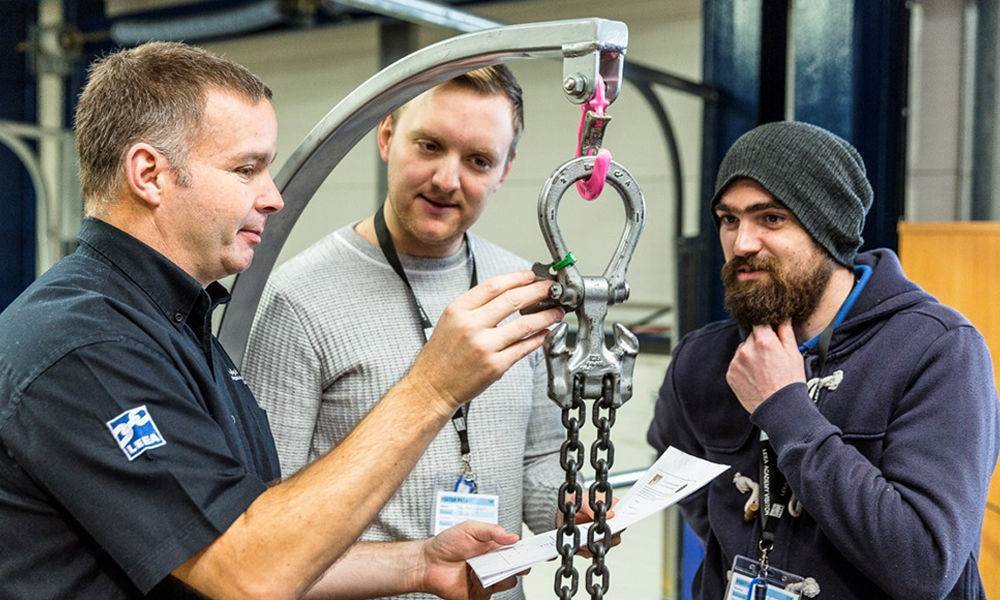 LEEA-Lifting-Equipment-Course_1000x600-1.jpg