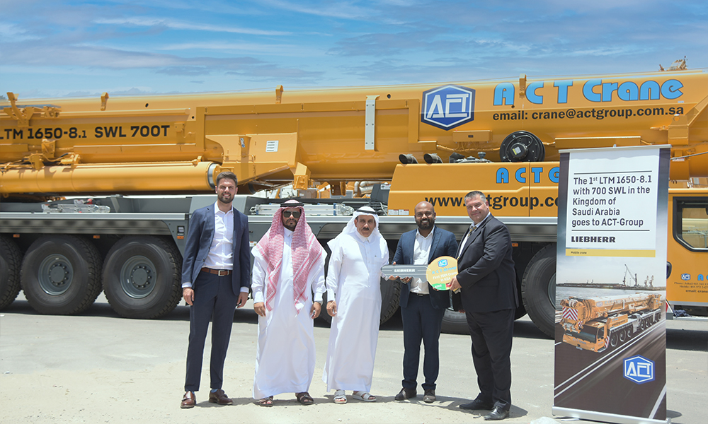 Liebherr-1650-handover-act_1000X600-1.jpg