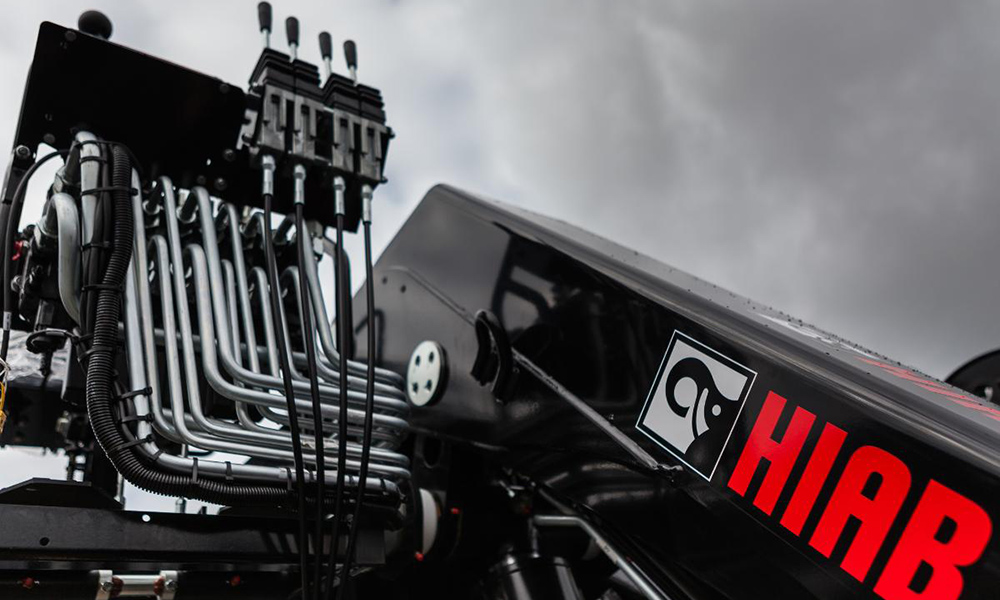 HIAB-iQ.1388-HiPro_1000x600-1.jpg