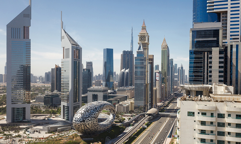 Sheikh-Zayed-Road_1000x600-2.jpg